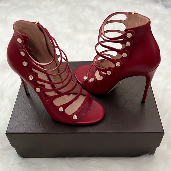 Pre-love Gucci Red Leather Pumps - Picture 1 of 5